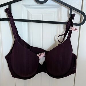 Victoria's Secret T-Shirt Bra